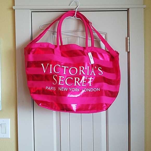 Victoria's Secret Handbags - Victoria's Secret large duffle bag